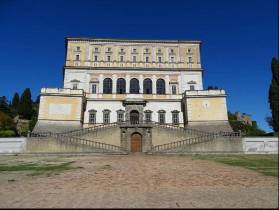 Pensjonat Ai Due Cedri Capranica Zewnętrze zdjęcie
